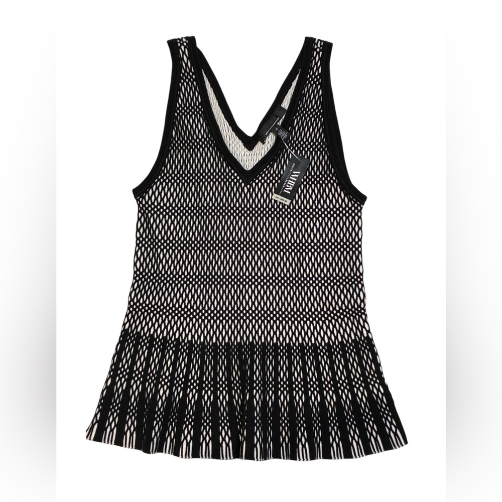 White House Black Market NWT - Knit Top